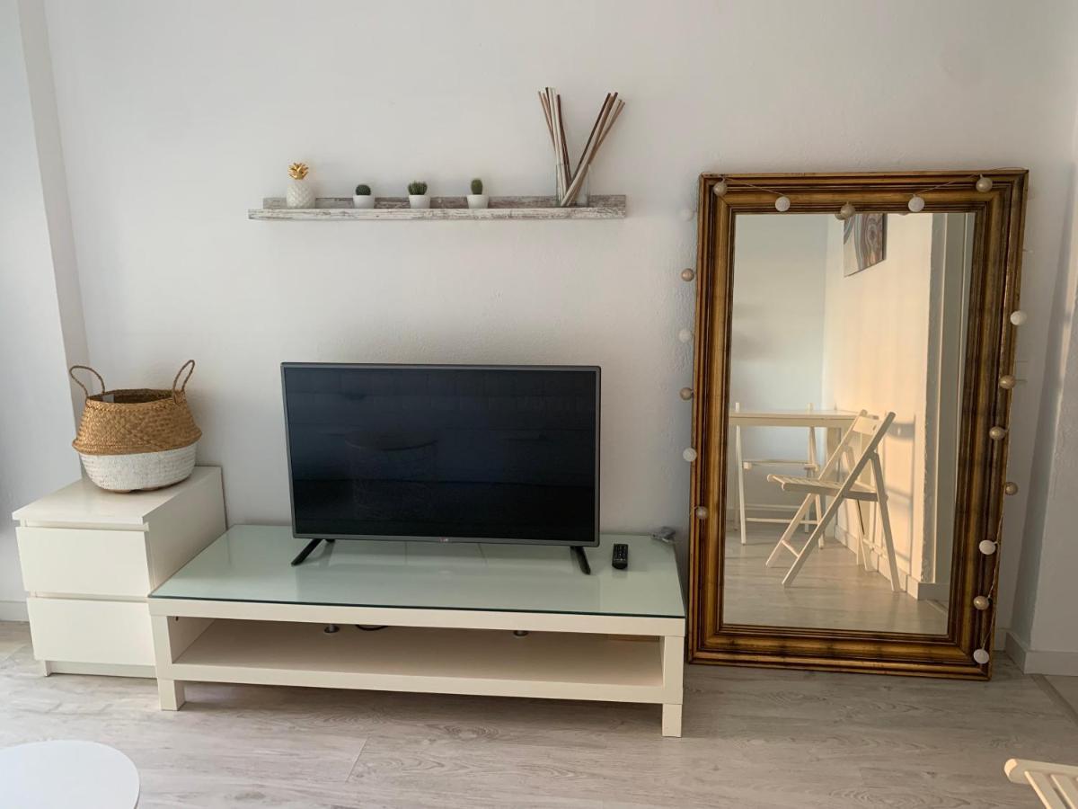 Acogedor Estudio En Primera Linea De Playa Benalmádena