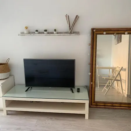 Acogedor Estudio En Primera Linea De Playa Benalmádena Extérieur photo